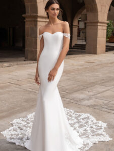 Pronovias-Syrinx-Bridal-Gown