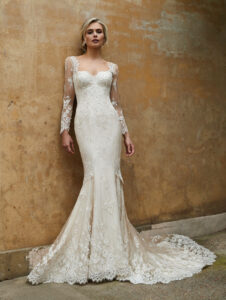 Sassi-Holford-Bridal-2021-Sanda-and-sleeves-gown-front