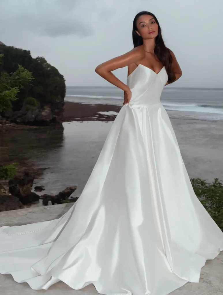 Angelina wedding gown by Antonio Gual Brian in Size 8 full front view of dress