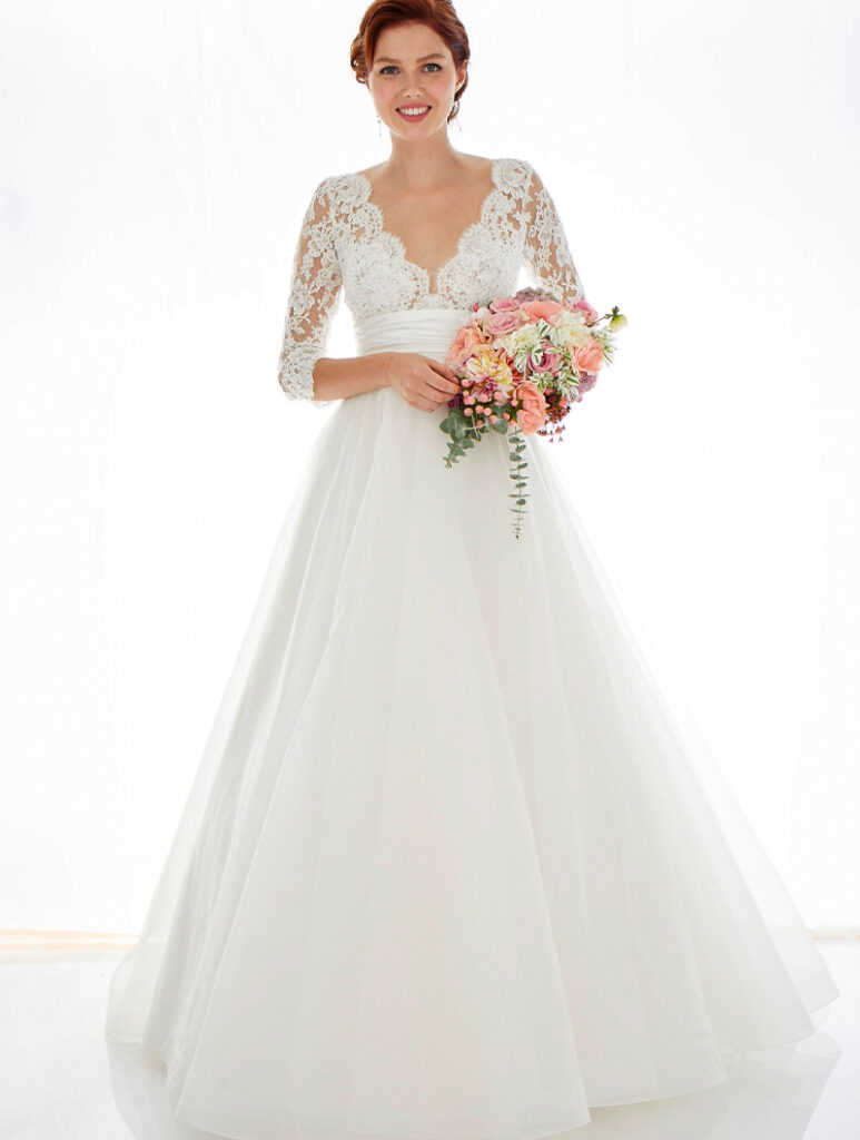 Cressida wedding gown by Lea Ann Belter Bridal in Size 16 full front view of dress.
