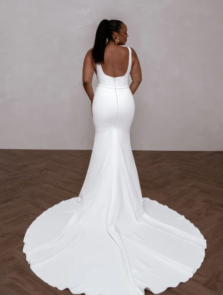 Hunter-by-Made-With-Love-Bridal-curvy-full-back-view