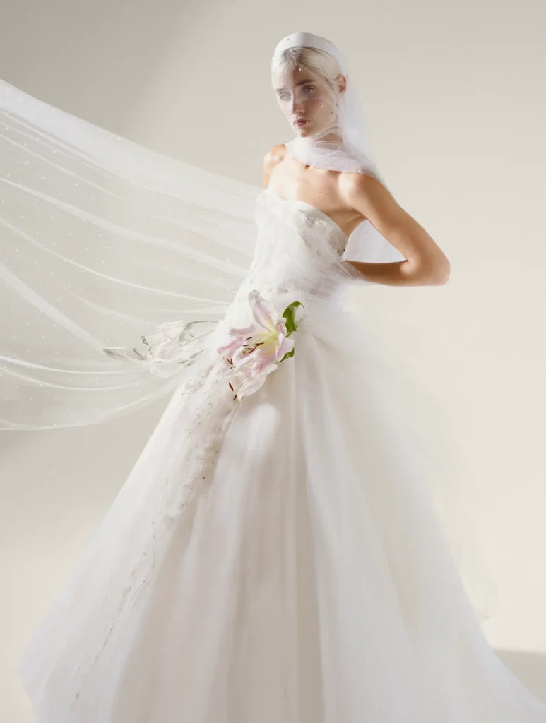 Avra wedding gown by Yolancris Bridal in EU Size 40 full front view of dress