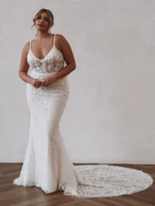 remi-curvy-bridal-gown-designed-by-made-with-love