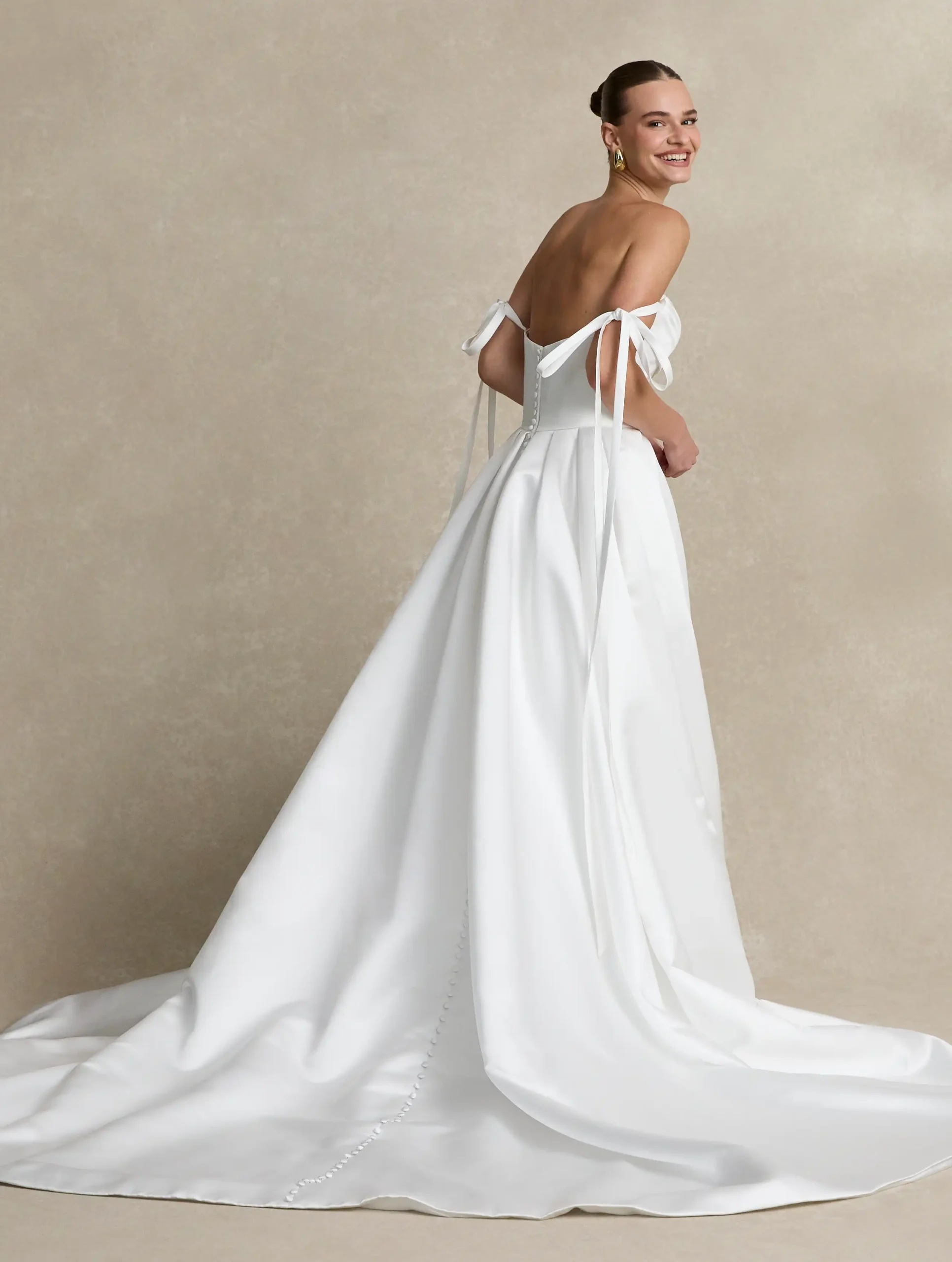 Bellarose-wedding-dress-by-La-Premier-Bridal-full-back-view-S22-25139-2177